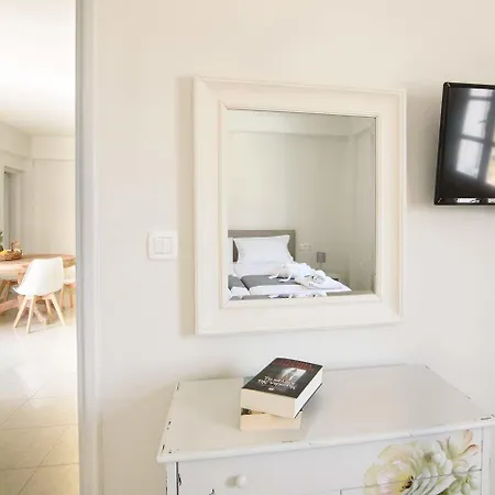 De_naxia Перисса